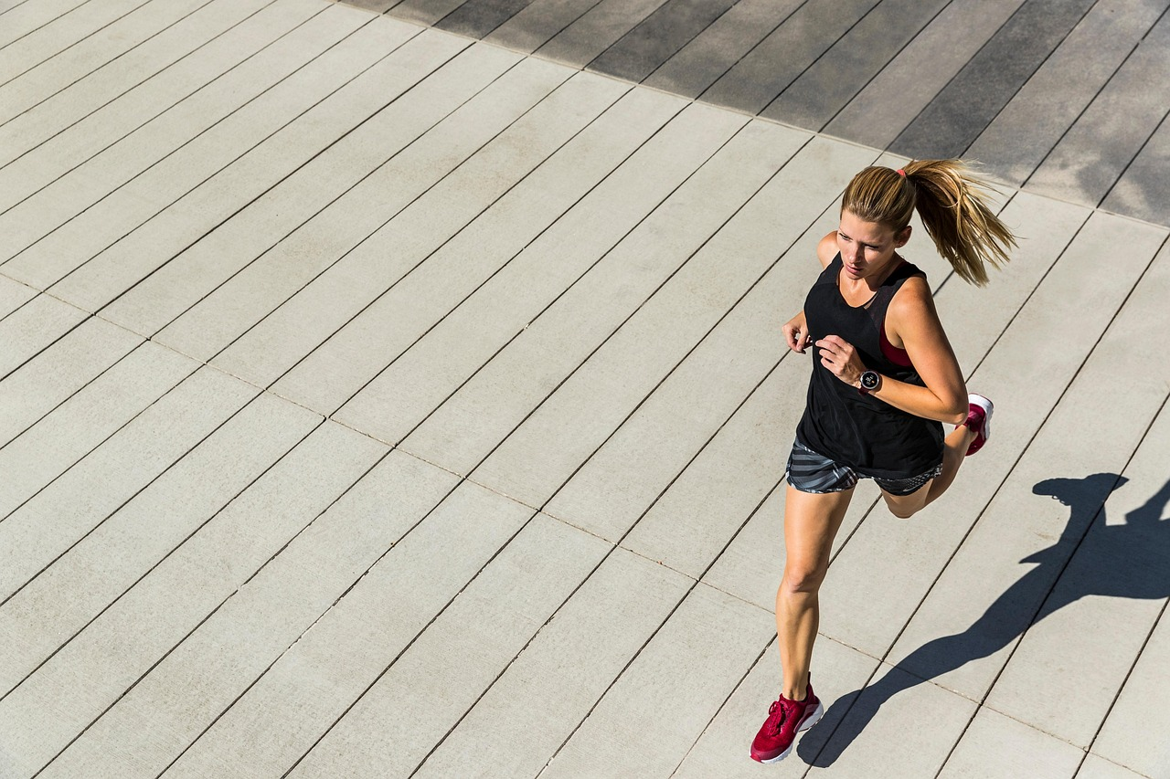 Before depth effect - original image of woman running